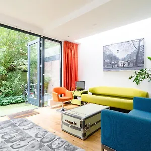 Apartment Studio Zaagmolen, Superb Stylish Apartment, 65m2 With Private Garden, Close To City Centre